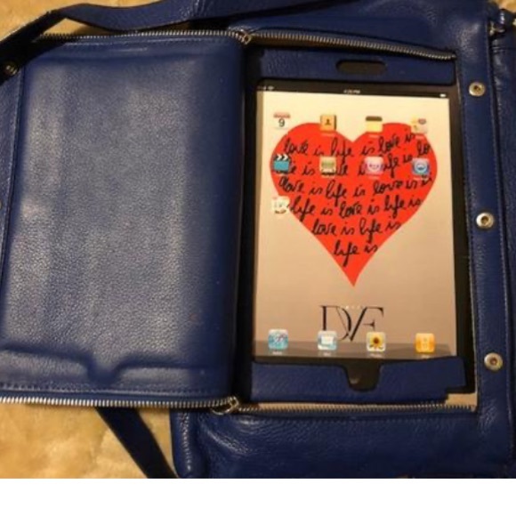 Diane von Furstenberg Blue Messenger Bag - Picture 12 of 15